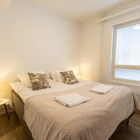 Luna Arctic Glow - * 로바니에미